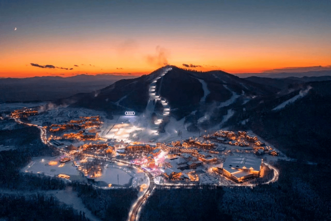 肇庆万达度假区滑雪场图片