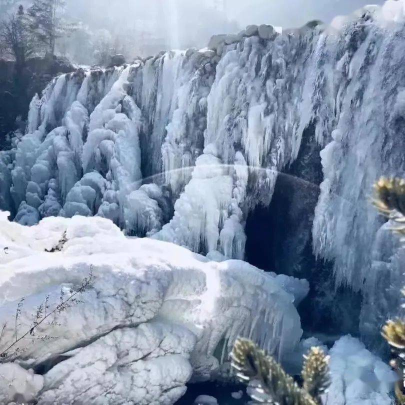 康健雪峰图片