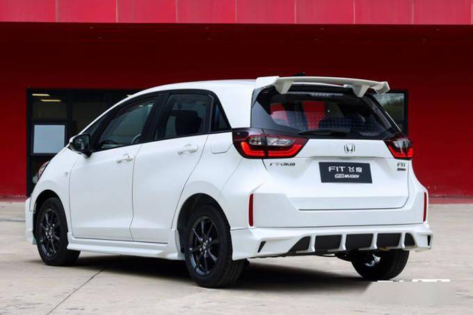 本田确认:新飞度/型格2024年初上市!外观大改_搜狐汽车_搜狐网