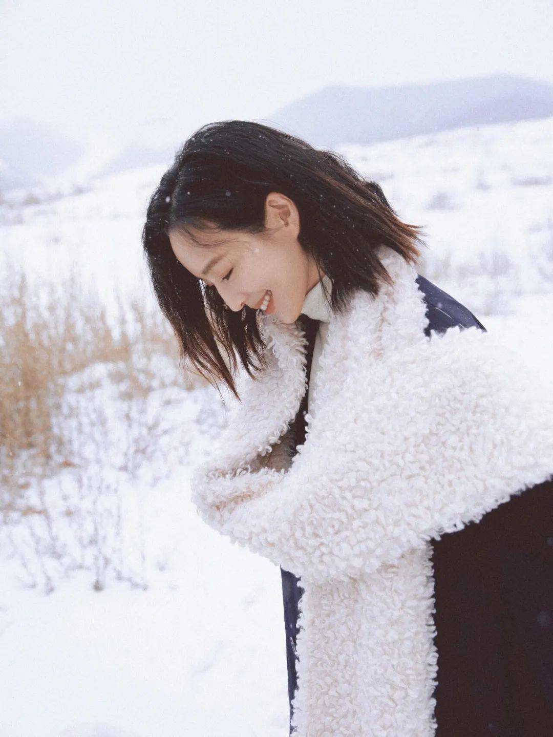 明星们的冬日雪景照,好好看呀!_摄影_画面_沈月