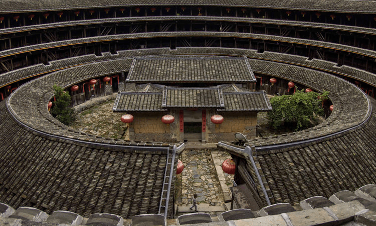 【闽人智慧】土楼之美跨越山海_建筑_中原_福建土楼