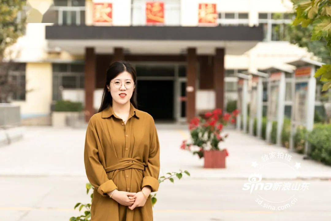 姜子超,济南市章丘区刁镇中学九年级语文教师,自2019年参加工作以来