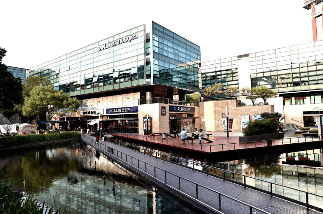 杨浦5条道路(街区)入围上海市户外招牌特色道路→_创新_街道_设计