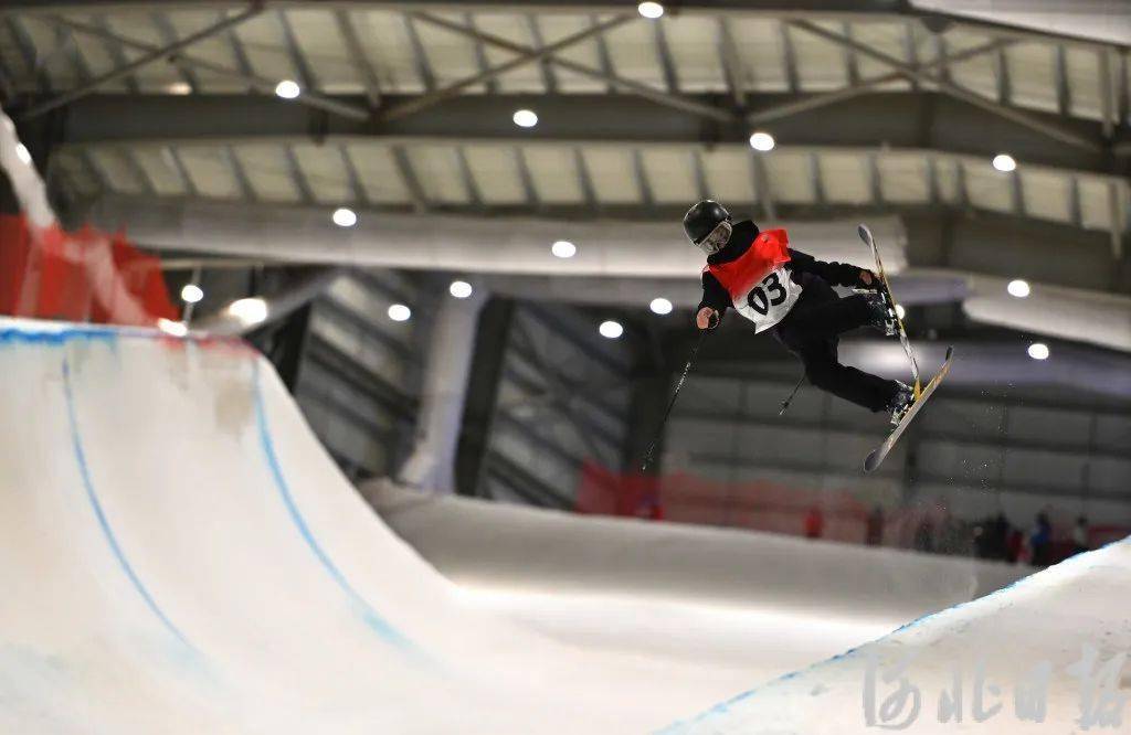 千百次腾空,只为那一次完美转体_盛海鹏_孟则_动作