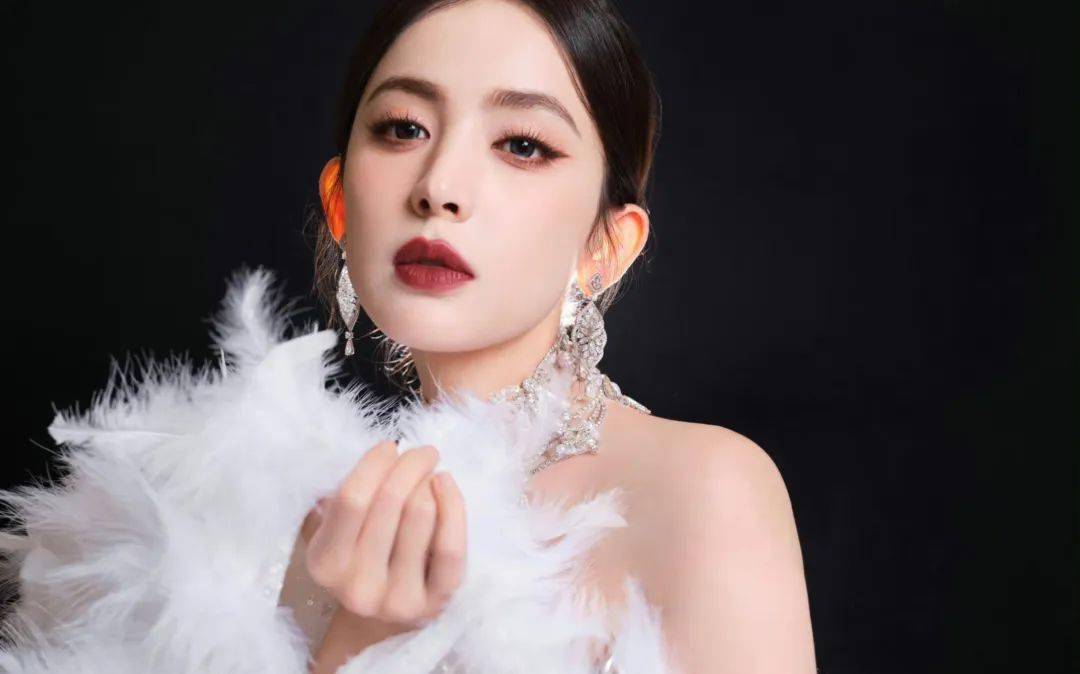 吴亦凡是被冤枉的?angelababy利用儿子?娜扎艳压热巴?小s卑躬屈膝?