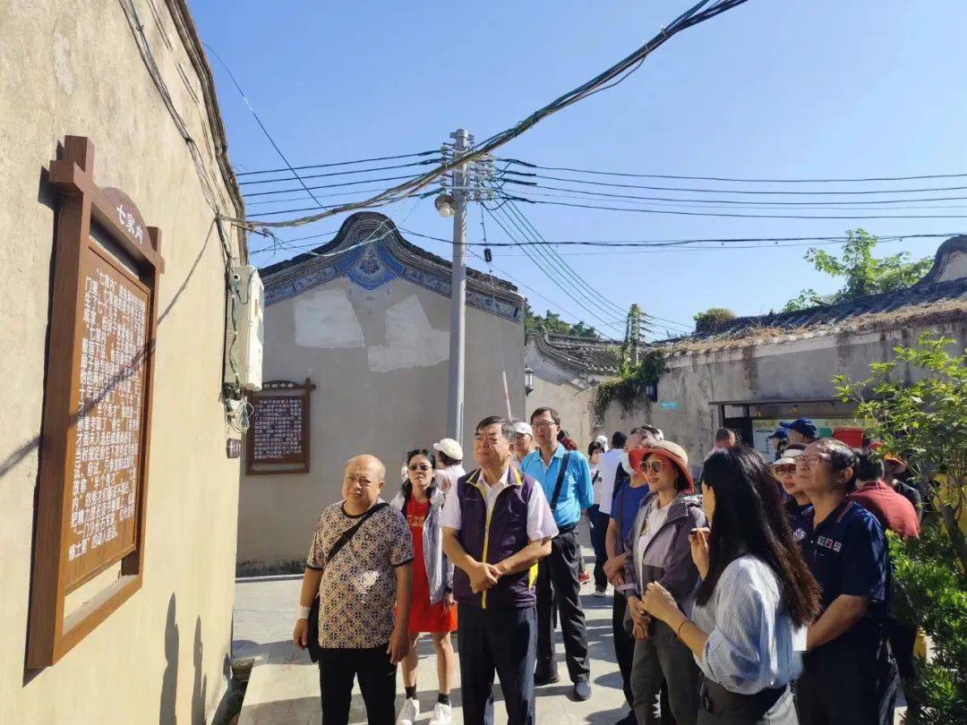 台湾参访团到外砂街道实地参观_详情_东溪村_发展