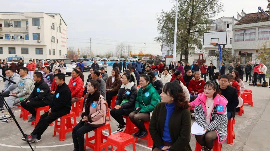 谷城庙滩女人图片