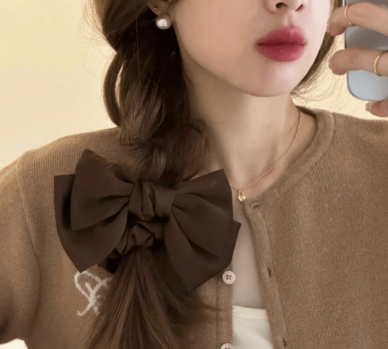 新中式玫瑰抓夹,蝴蝶发圈,还有零下十度穿的秋裤!_发型_内衣_鲨鱼