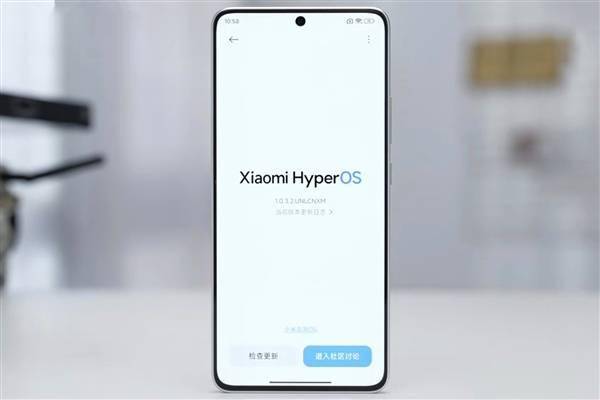 Redmi K70系列不会给友商任何机会！卢伟冰：2024年焊门一整年(图1)