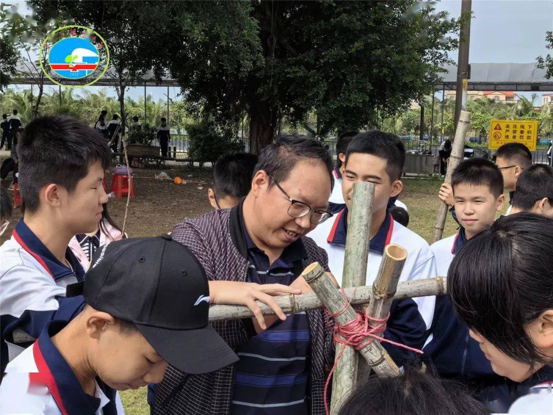 罗马炮架,相当于中国古代的投石器.