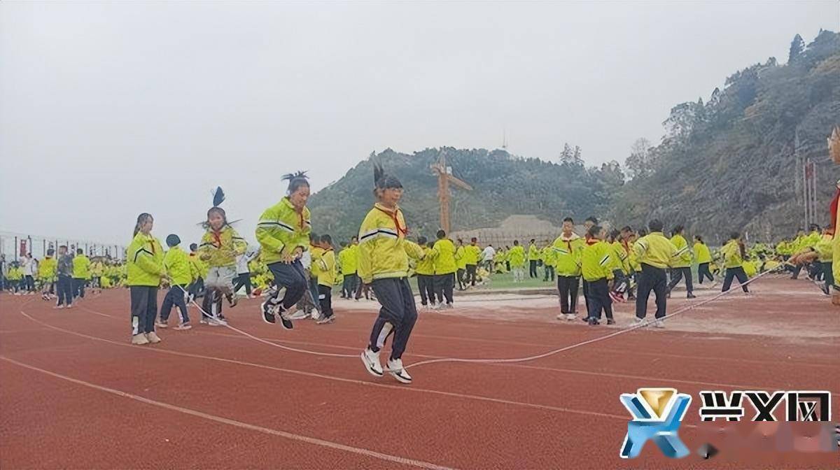 兴义市红星路小学图片