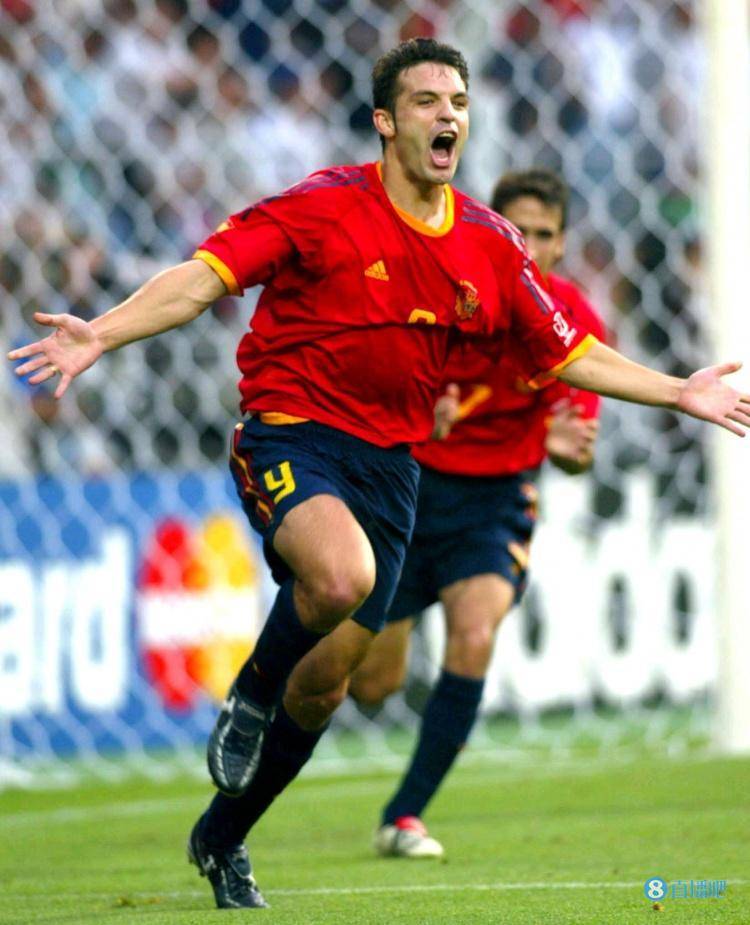 莫伦特斯:在皇马每天要求都很高,当年并不想离开但不得不离开_球员