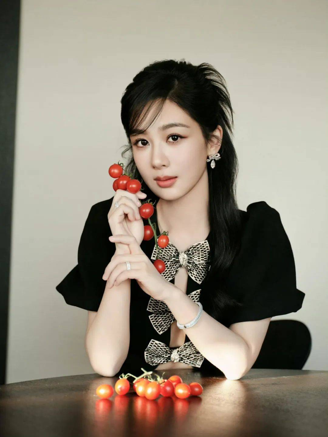 换刘海儿等同于换脸,这话我信!_杨紫_头发_胎毛