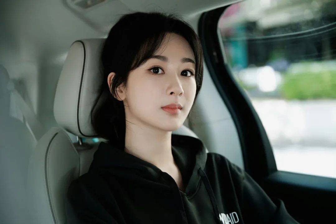 换刘海儿等同于换脸,这话我信!_杨紫_头发_胎毛
