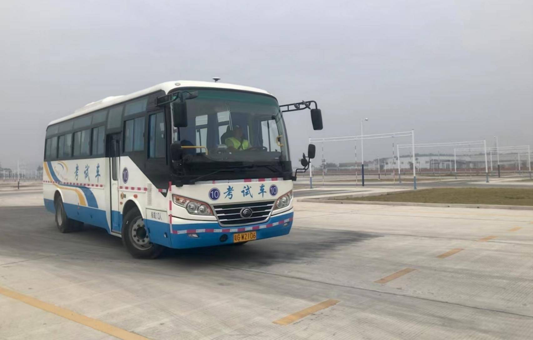湛江大中型客货车考场启用,市民考大中型客货车驾照无需前往外地_考试