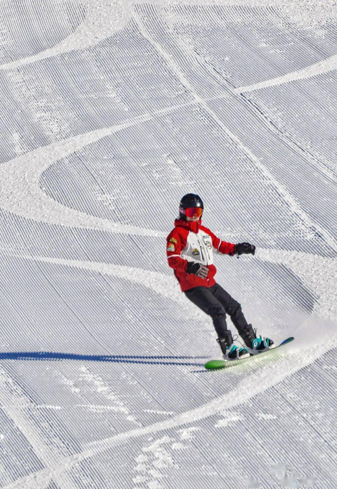 延边仙峰滑雪场图片