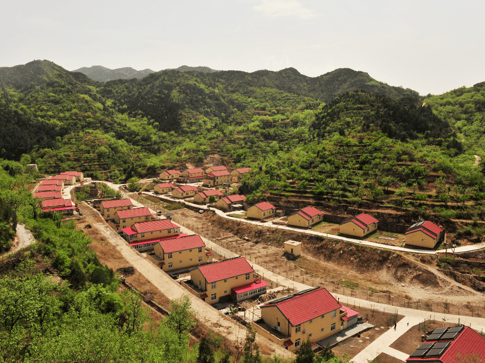 99南独乐河镇南山村先行先试建设新型社区金塔仙谷新型社区夜景99