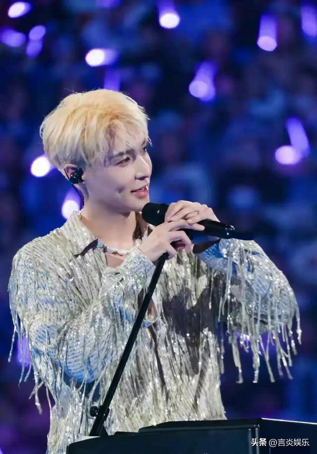 娱乐爆料:张艺兴,赵露思,罗云熙,鞠婧祎_重庆_牌子_演唱会