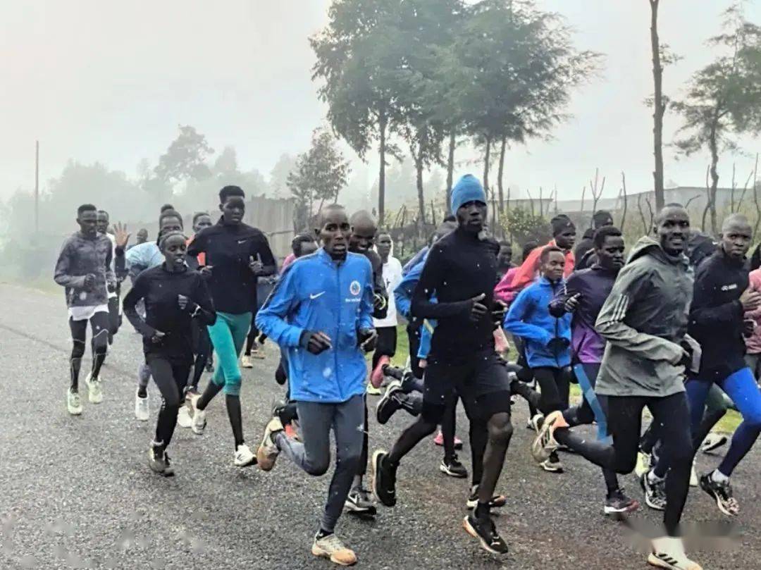 伊藤小镇:东非长跑者的天堂_基普乔格_训练营_马拉松