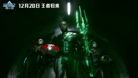 手持神力三叉戟,骑乘在坐骑海马背上,以号令七海的气势向邪恶力量宣战