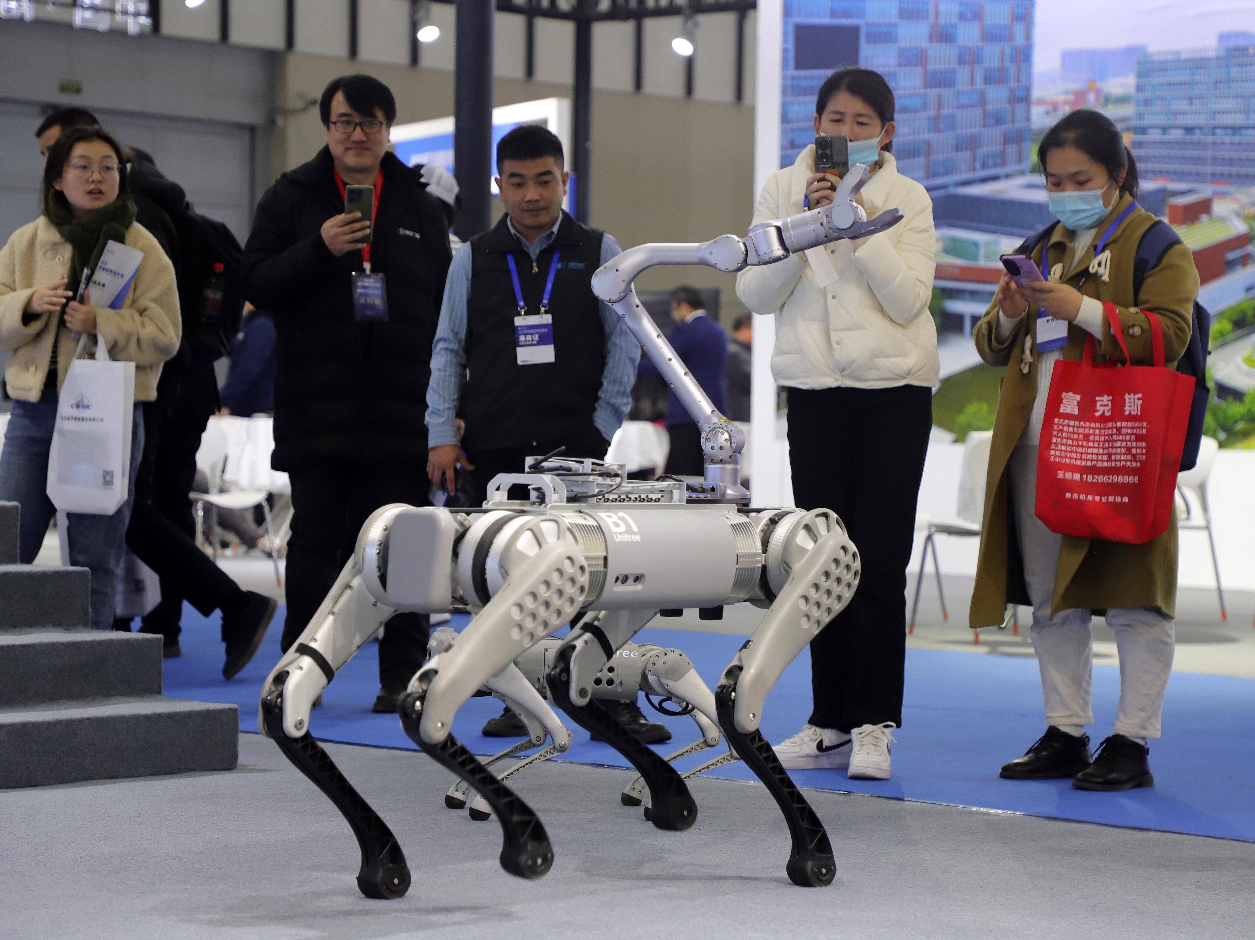 (社会)2023世界智能制造大会在南京开幕