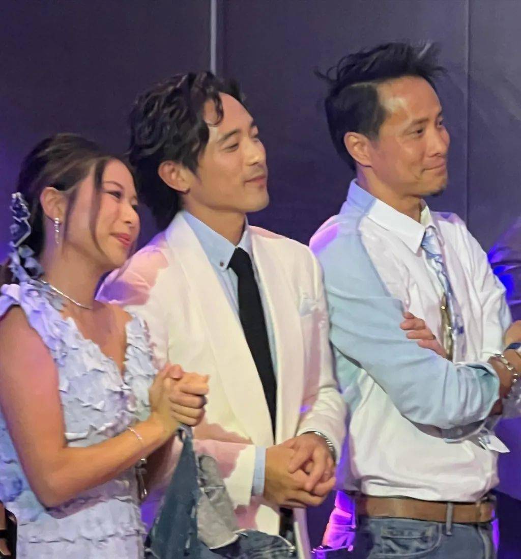 吴正元娶新抱开怀大笑_叶蒨文_林德信_婚礼