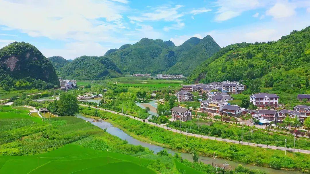 贵州省遵义市汇川区板桥镇:涵养文明新风 擦亮幸福底色