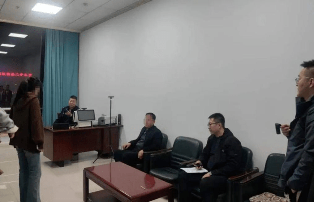 【推动五大任务见行见效】将执行攻坚进行到底_行动_工作_干警