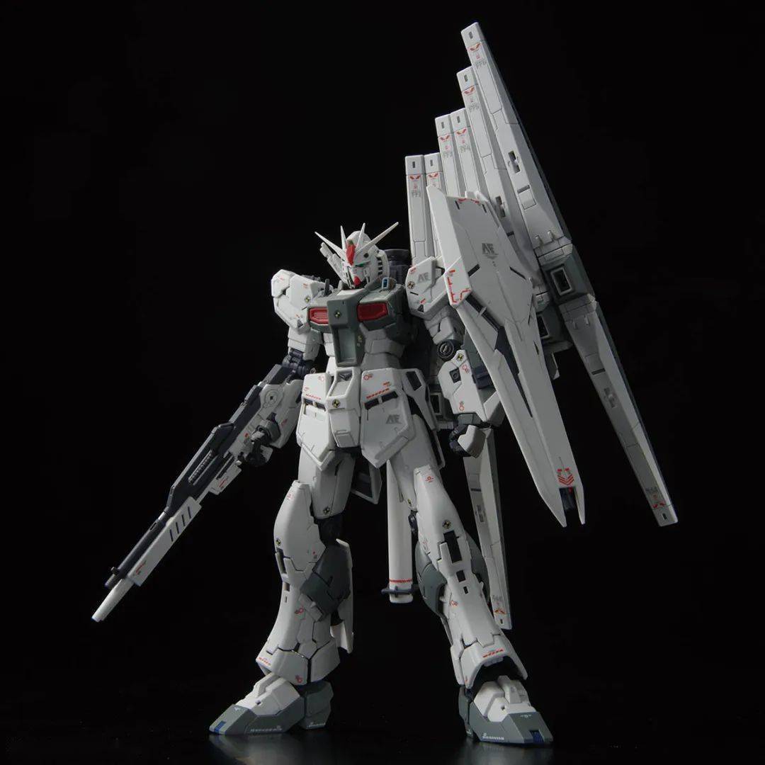 新品:基地限定 rg 1/144 牛高达(初次出厂配色)