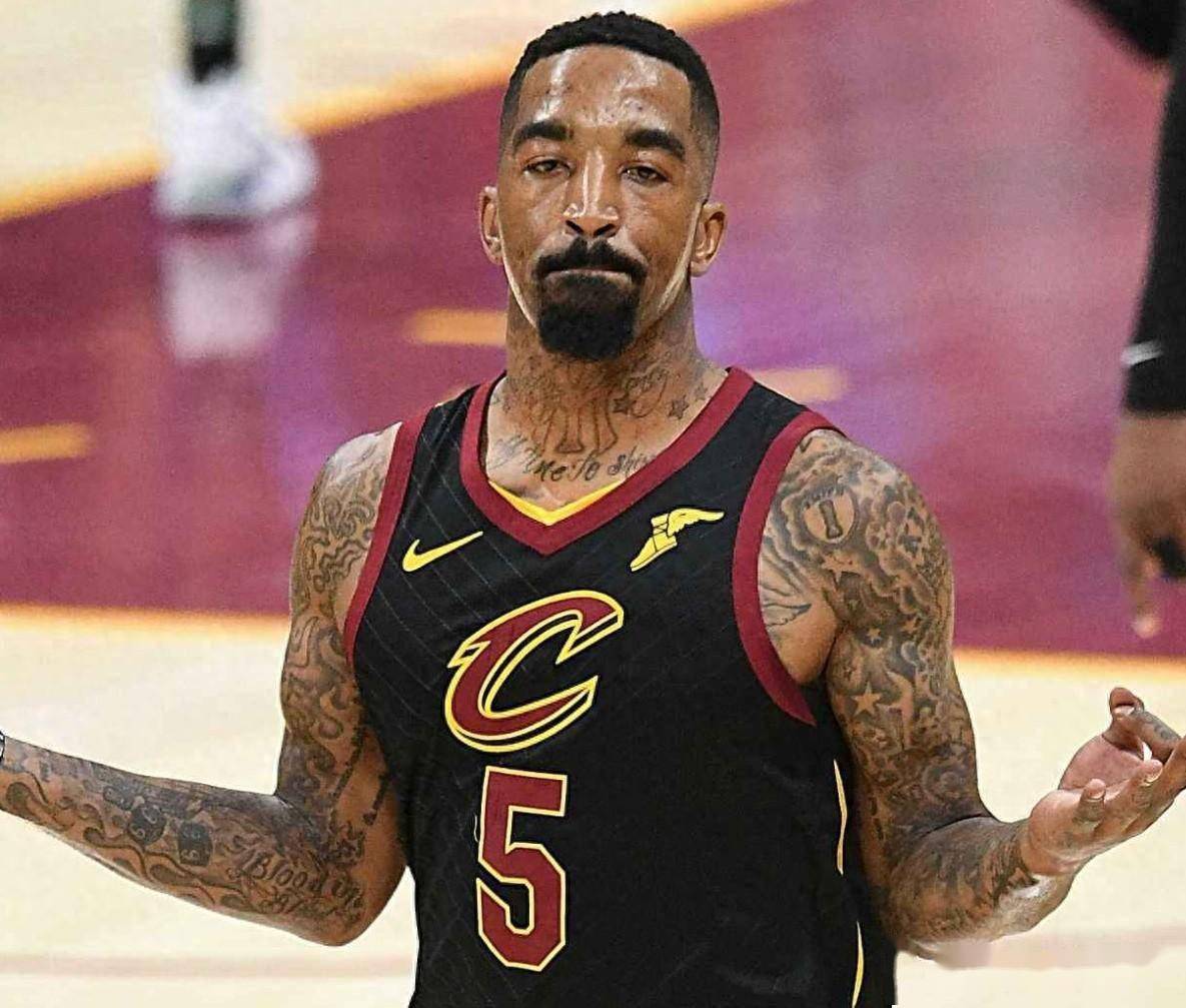 对18年总决赛jr史密斯致命失误的评价_比赛_球员_能够在