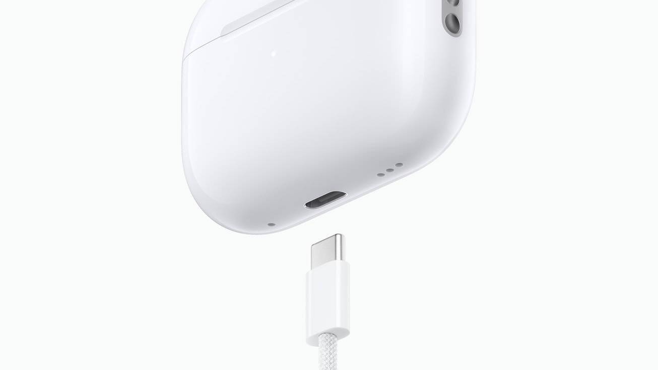     苹果AirPods Pro 2用户现可单独购买USB-C充电盒，售价749元