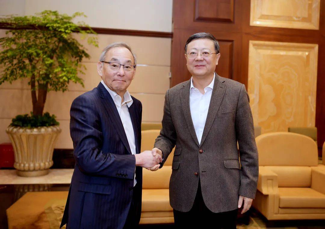 上海市委书记陈吉宁会见美中绿色能源促进会首席科学家朱棣文_合作
