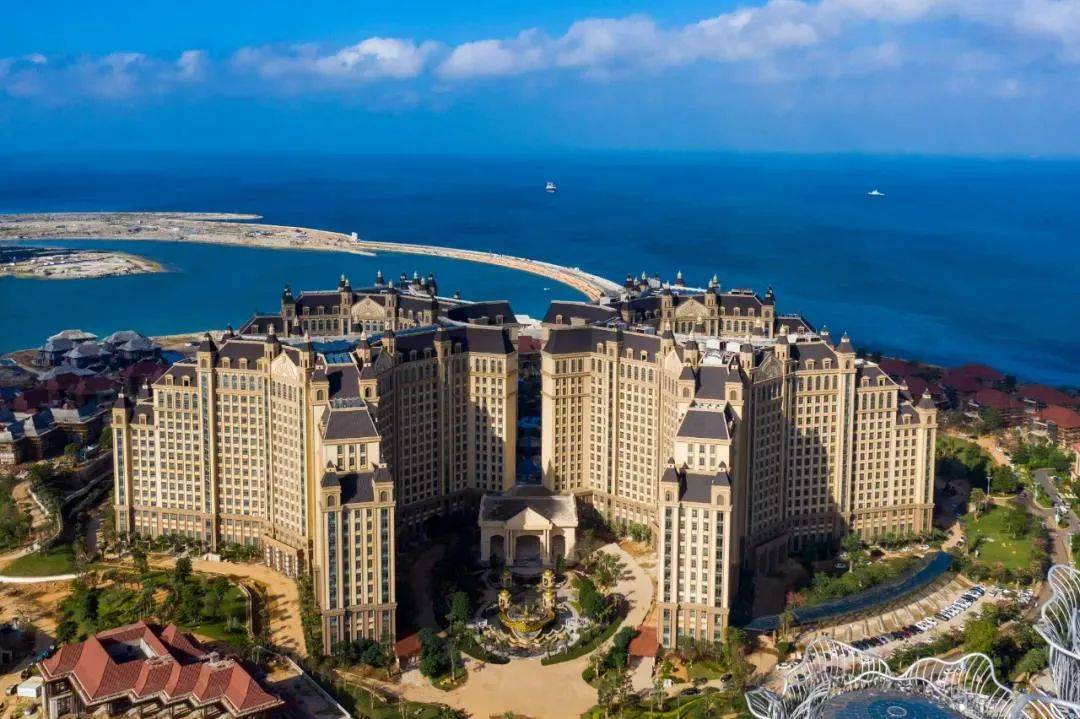 畅游海花岛—海南双飞5日游￥2799起~12月24日成团铁发~住1晚欧堡酒店