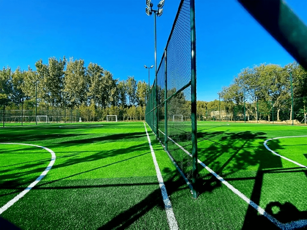 北京温榆河公园(朝阳示范区,朝阳段一期)是一座镶嵌于大自然中的运动