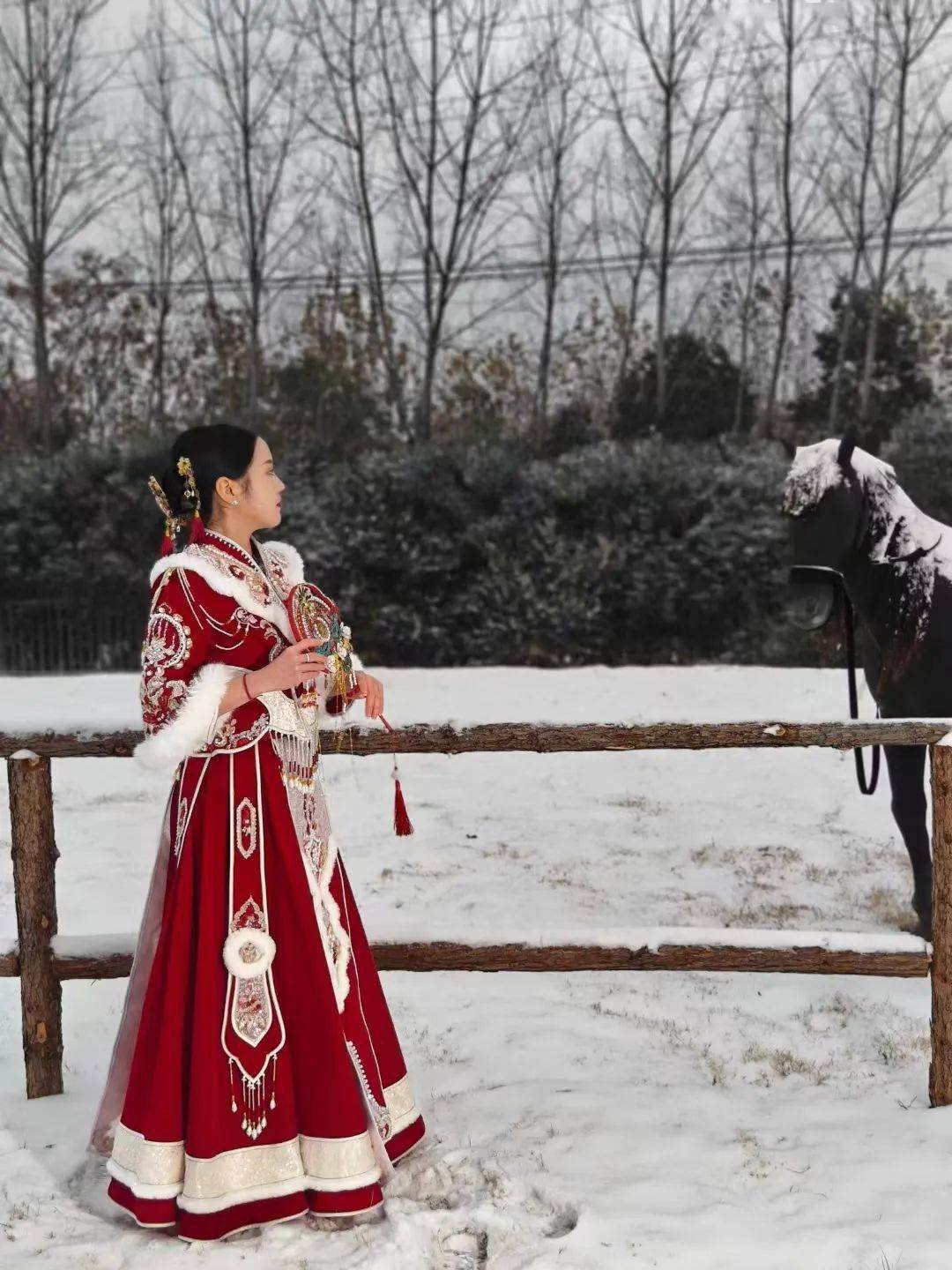 西商图集|六安西商婚纱产业园冬雪摄影欣赏_集团_end_宫园园