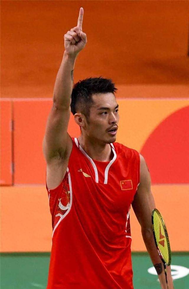 羽毛球传奇——林丹,十大元帅军界的 巅峰,中国羽毛球的一哥呢!