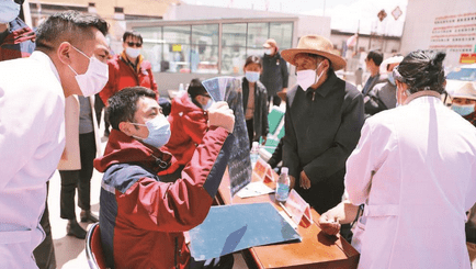 远方的上海医生们：千里奔赴，一棒接一棒将优质医疗输送至受援地