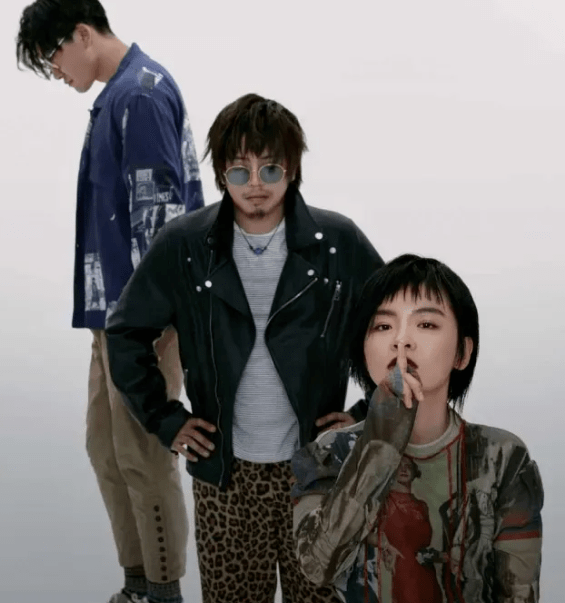 她来了乐夏两次,却不是同一支乐队_刺猬_石璐_专辑