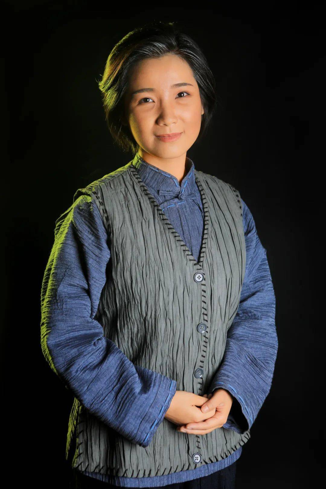 姚磊 饰 马志勇徐标新 饰严斌精美定妆照放送排练进行时.