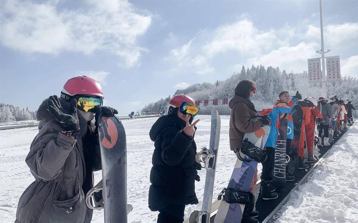 冬趣湖北|溫泉滑雪季,優惠等你來_咸寧_旅遊_消費