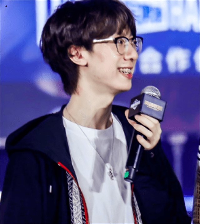 宁王放话重回s8,他和theshy能带乌兹夺冠?_ning_tarzan_baolan