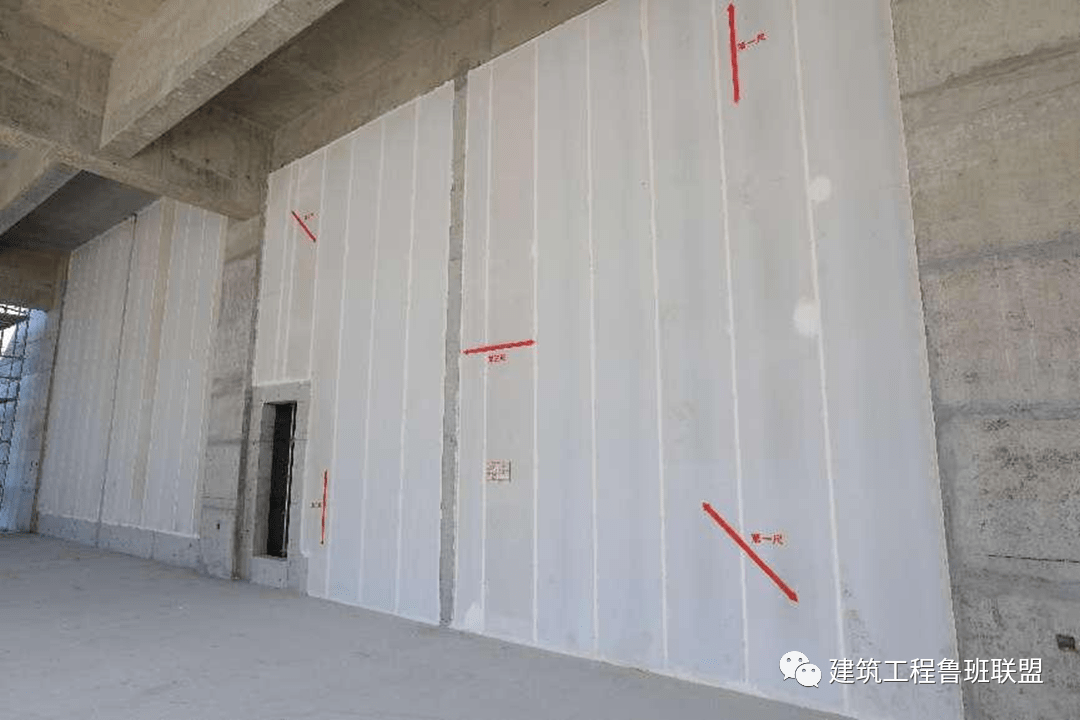 alc墙板安装平整,拼缝密实地下室结构不渗不漏,干燥明亮感受优质结构