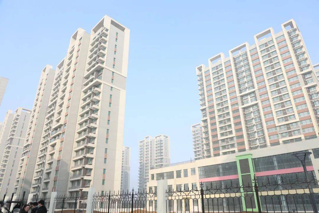 12月31日,黛溪家园交房启动仪式举行,邹平市委书记吕明涛,市领导