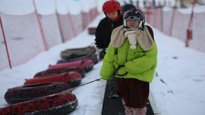 烏市水區新年雪趣_遊客_維斯特_冰雪